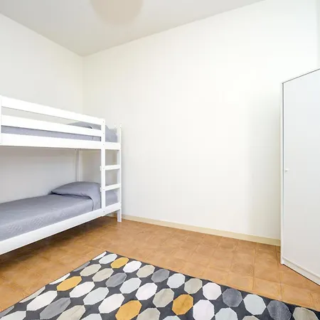 Garda Retreat - And Every Service A 50mt Apartment Sirmione