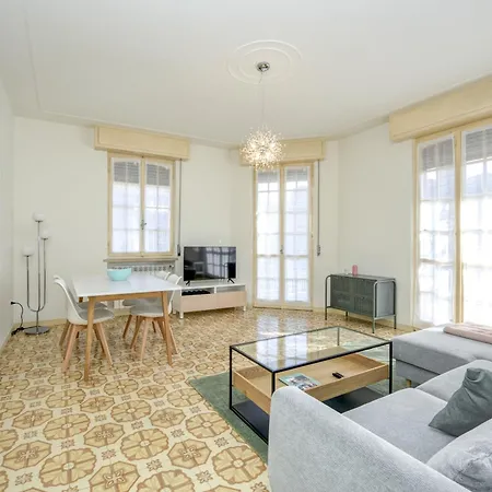 Garda Retreat - And Every Service A 50mt Apartment Sirmione